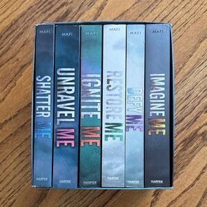 Shatter Me Series 6-Book Box Set